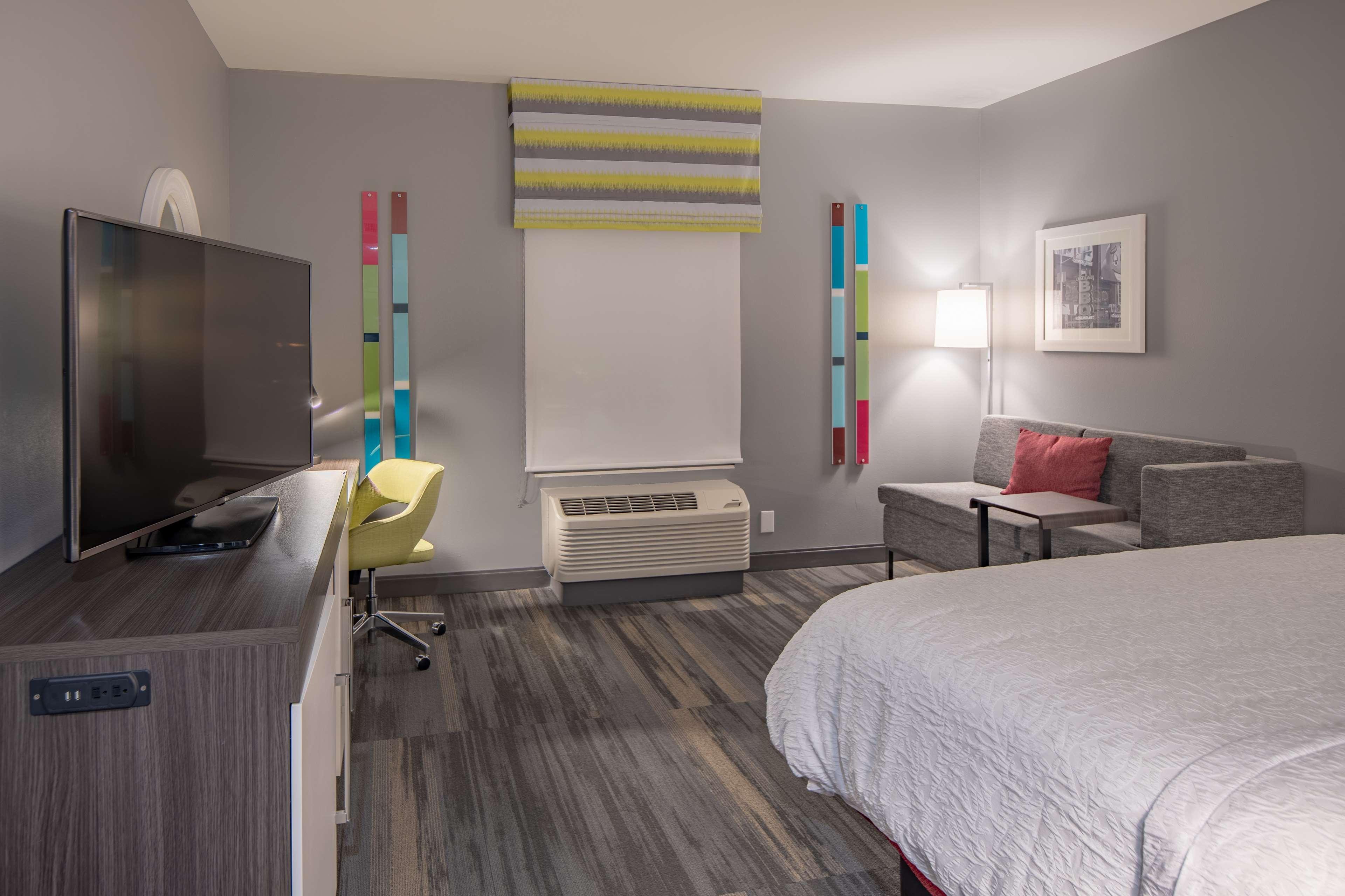 Hampton Inn & Suites Dallas/Plano Central Exterior foto